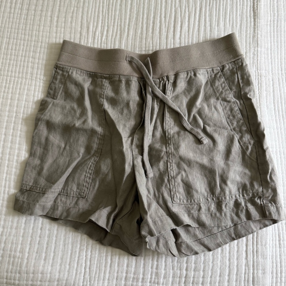 James Perse Warm Gray Size 1 Linen Shorts